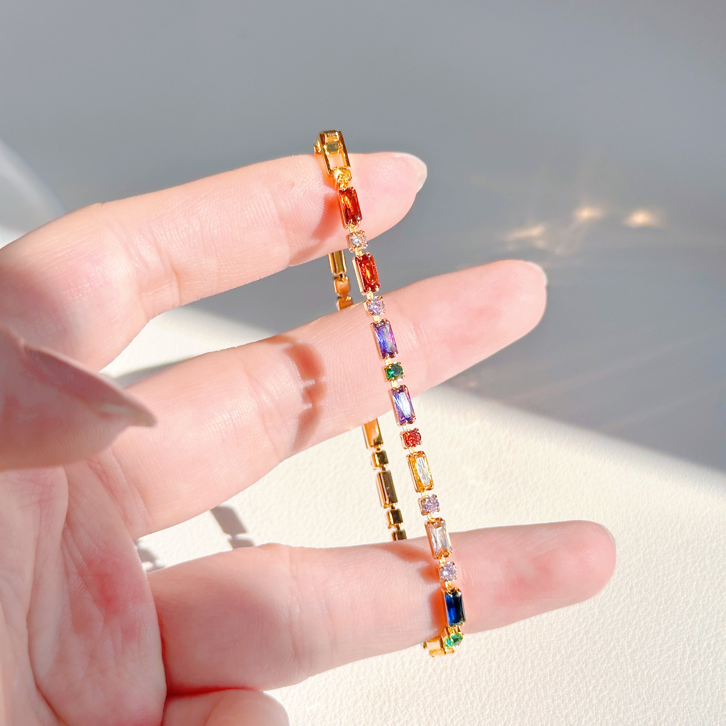 7-Color Enamel Link Bracelet – Vintage Gold Chain Bracelet for Women