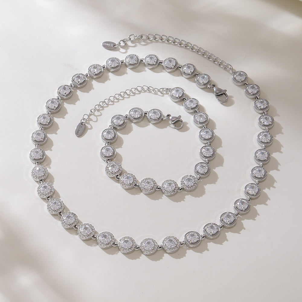 The Linear Light Set - Diamond-Cut Necklace & Bracelet in Gold or Steel