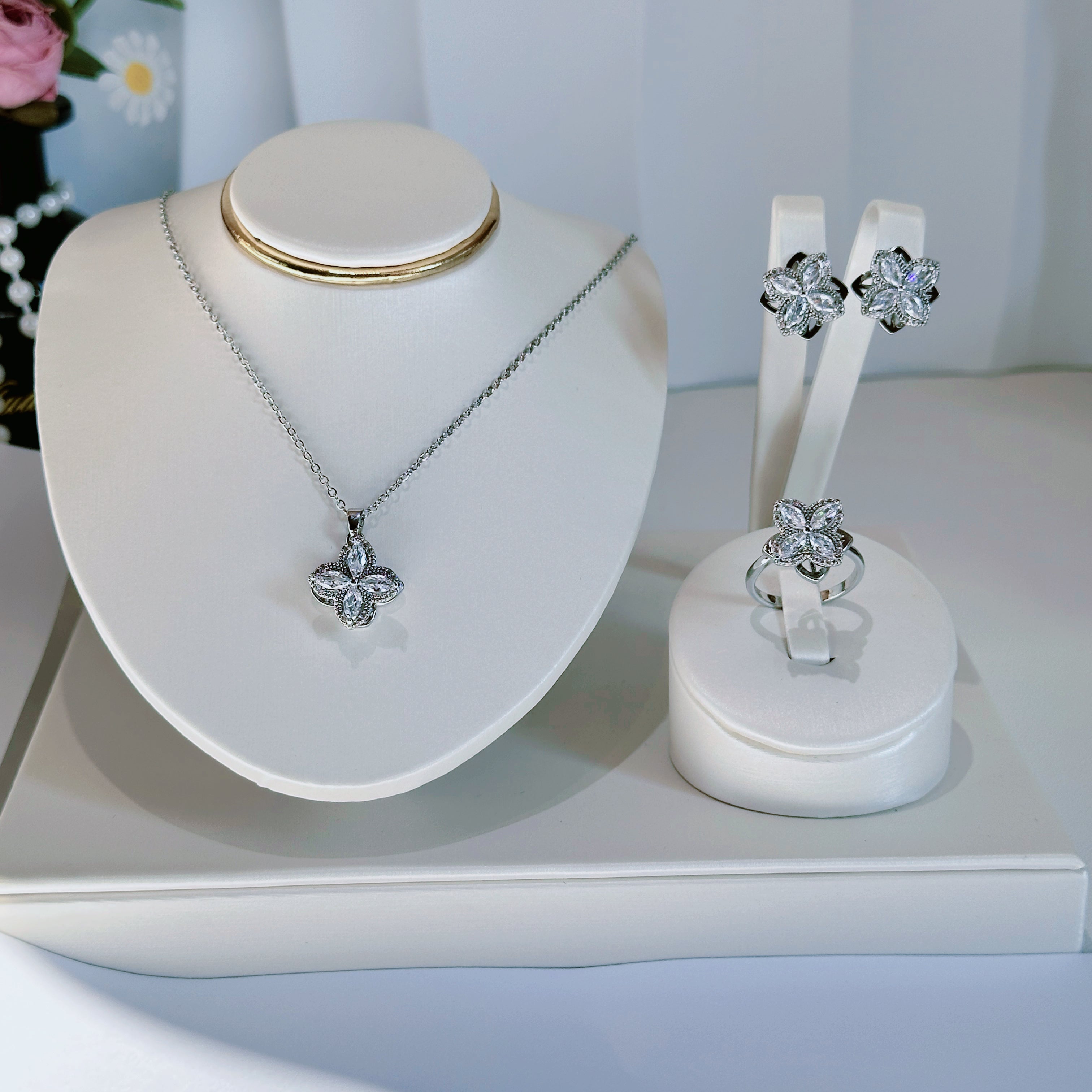 Rotating Four-Petal Flower Jewelry Set - Necklace, Earrings & Ring | “Good Luck Turn” Moving Charm - Pale Luna Jewelry