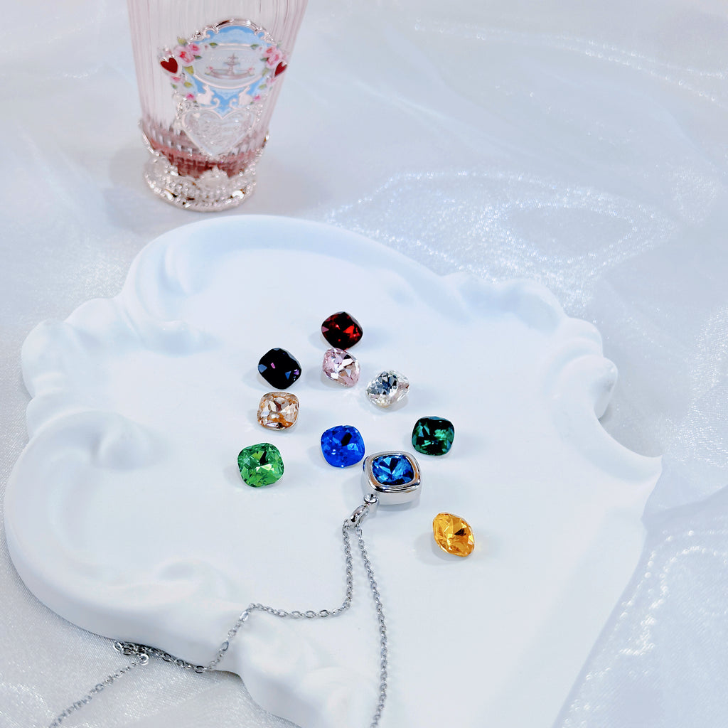 The Modular Muse Necklace – Customizable Jewelry with 10 Interchangeable Zirconia Stones in Square & Heart Shapes | Gold or White Gold Chain