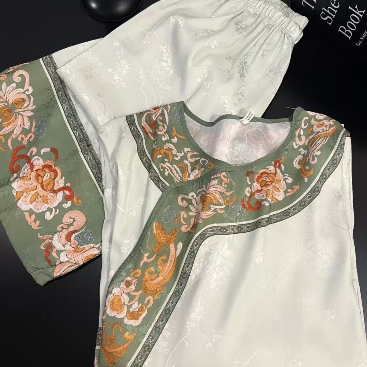 Qing Dynasty Princess Pajama Set – Vintage Court Floral Jacquard, Long-Sleeve