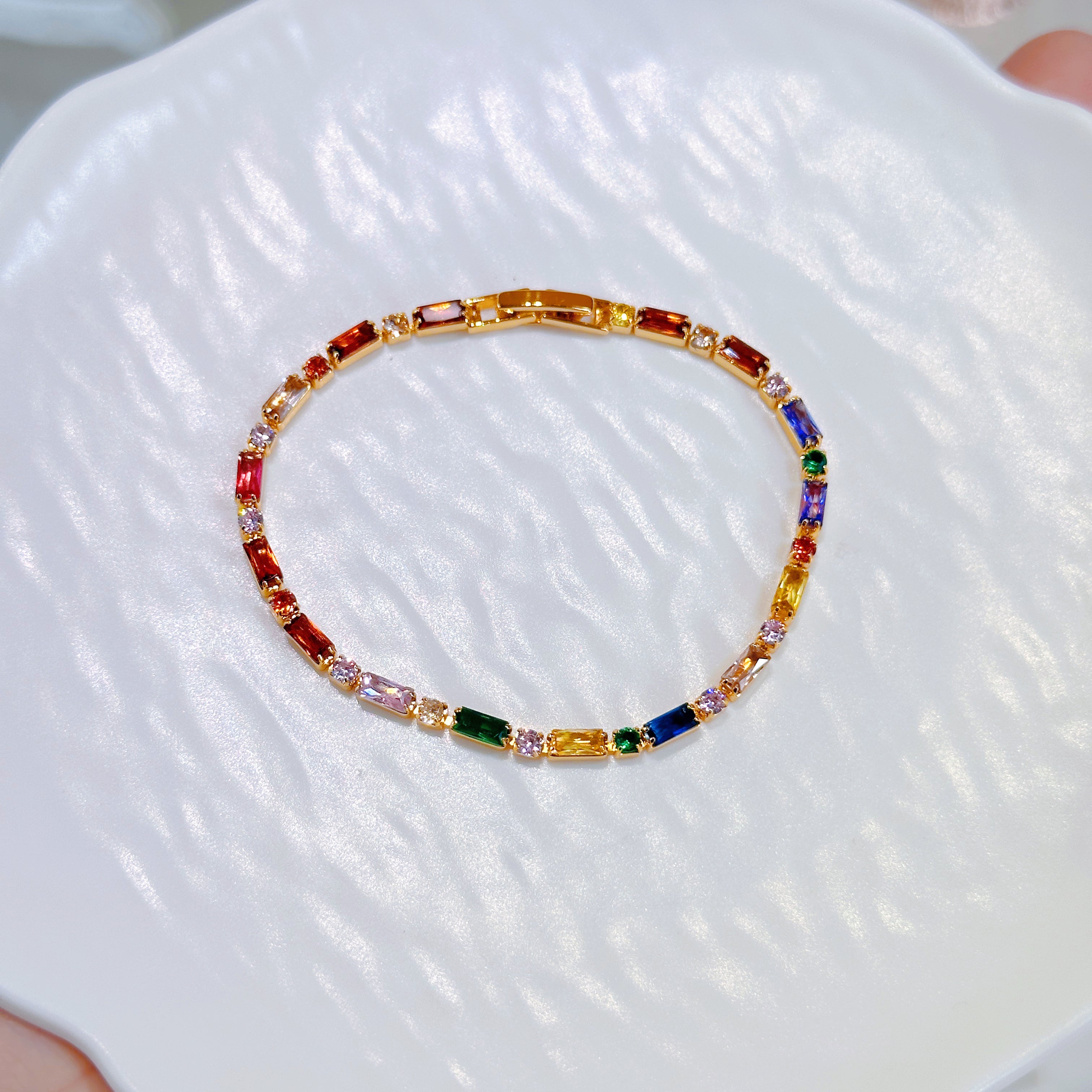 7-Color Enamel Link Bracelet – Vintage Gold Chain Bracelet for Women