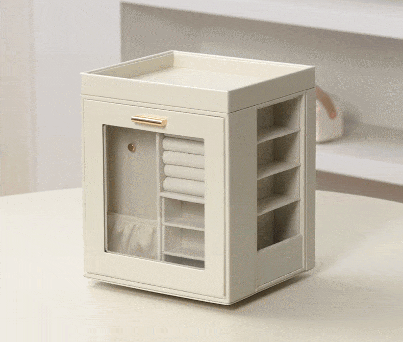 Jewelry box