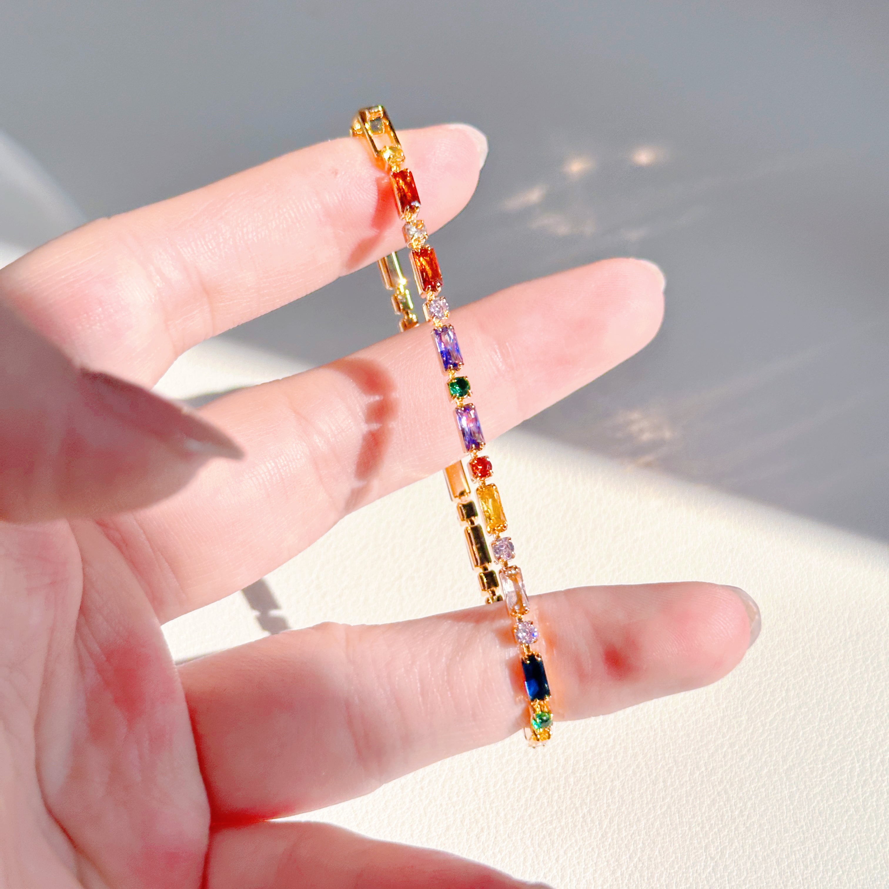 7-Color Enamel Link Bracelet – Vintage Gold Chain Bracelet for Women