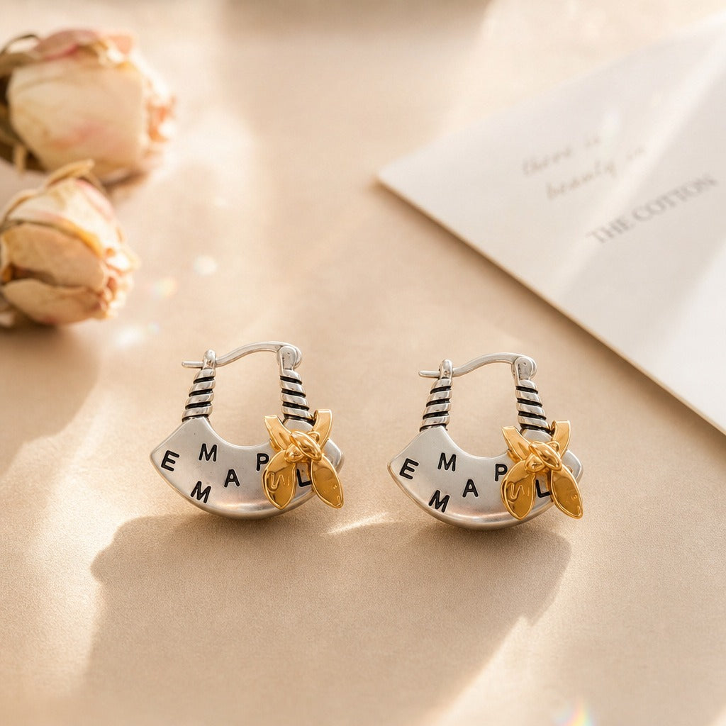 Small Fragrance Style Bow Earrings – Retro Gold/Silver Tone for Everyday Elegance
