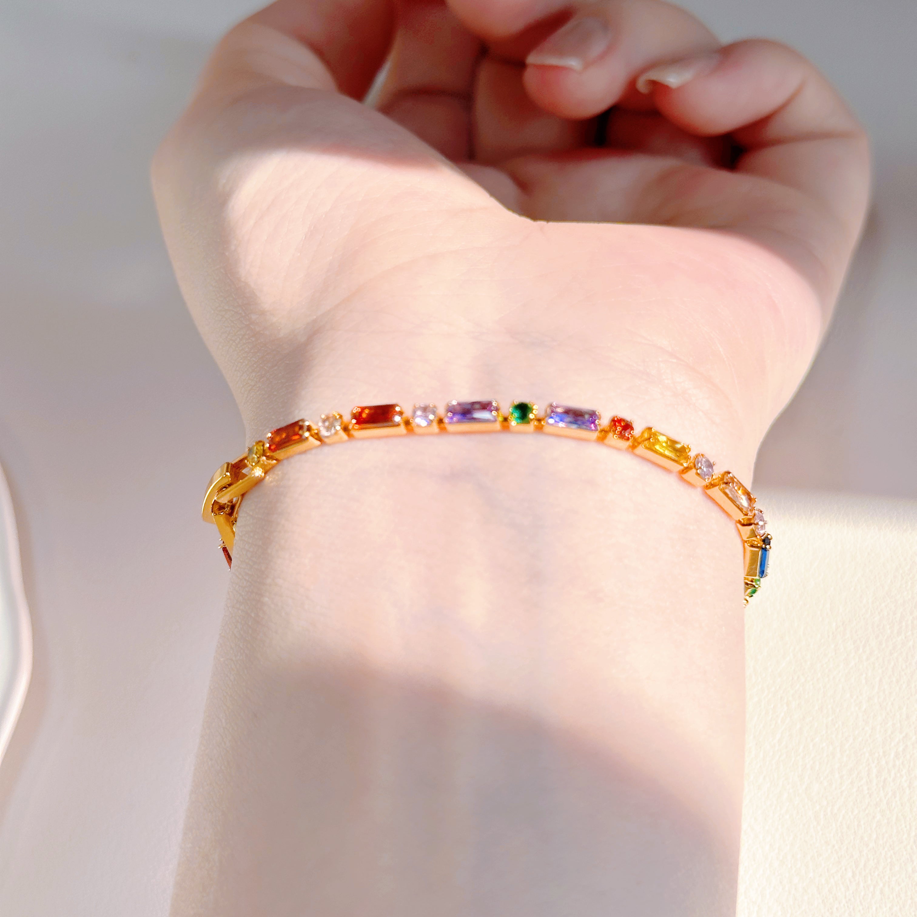 7-Color Enamel Link Bracelet – Vintage Gold Chain Bracelet for Women