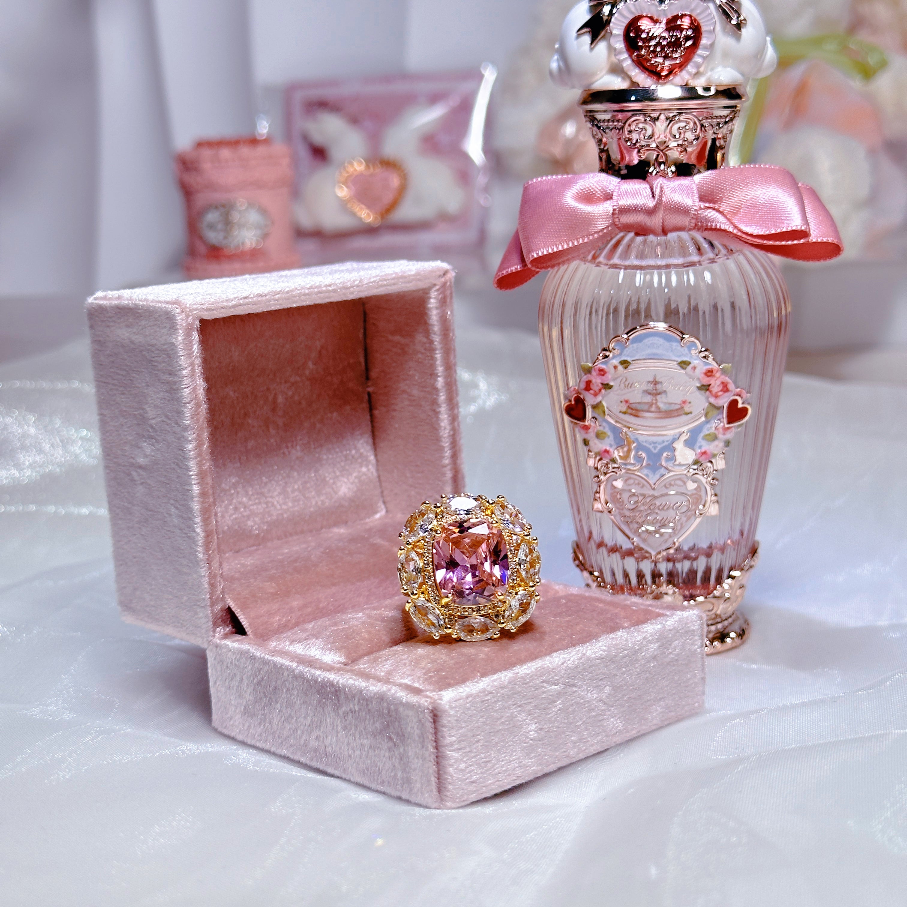 Victorian-Inspired Floral Lace Ring - Adjustable Open Band with CZ & Gem-Cut Detail