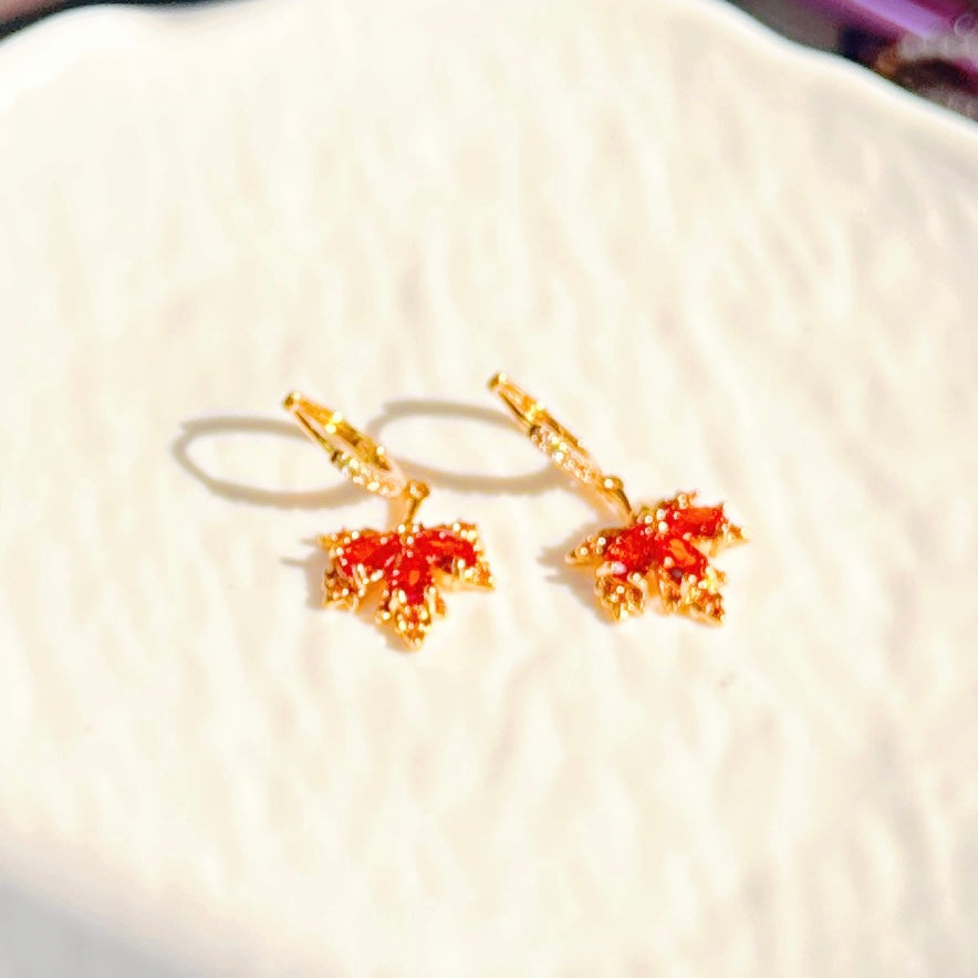 Autumn Maple Leaf Jewelry – Red Zirconia Necklace & Earrings Set | Elegant Fall Accessories