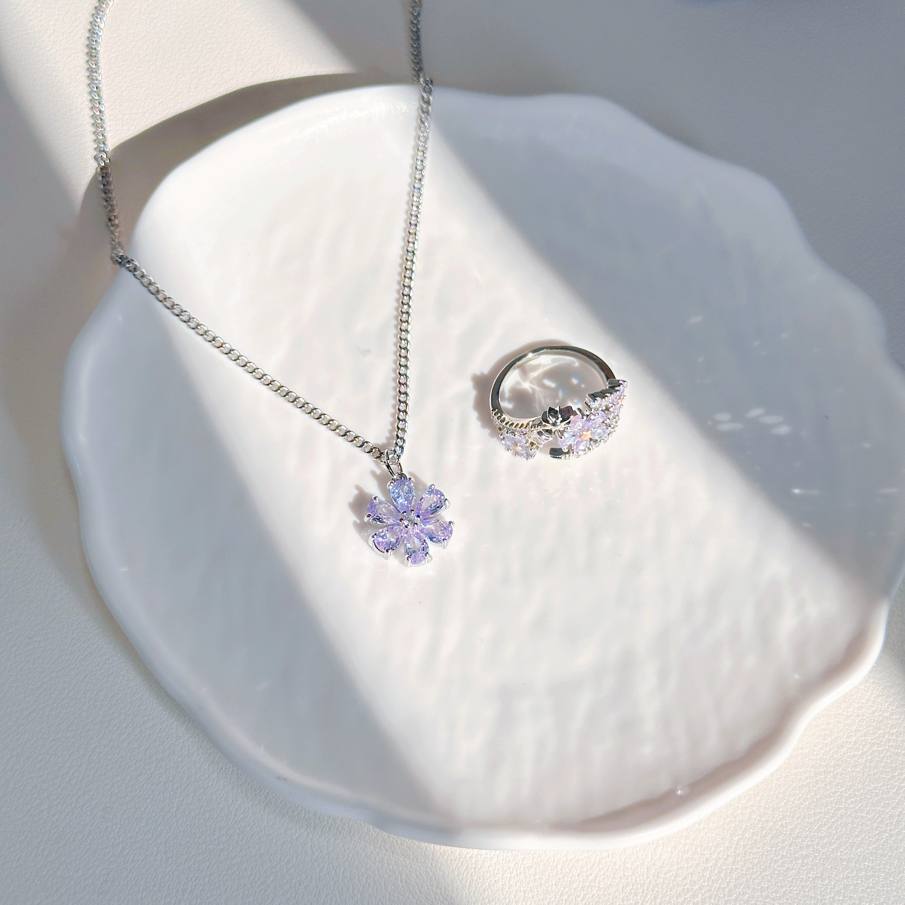 Starbloom Duo – Shen Xinghui Aster Flower Ring & Purple Lilac Necklace | Celestial Jewelry Set
