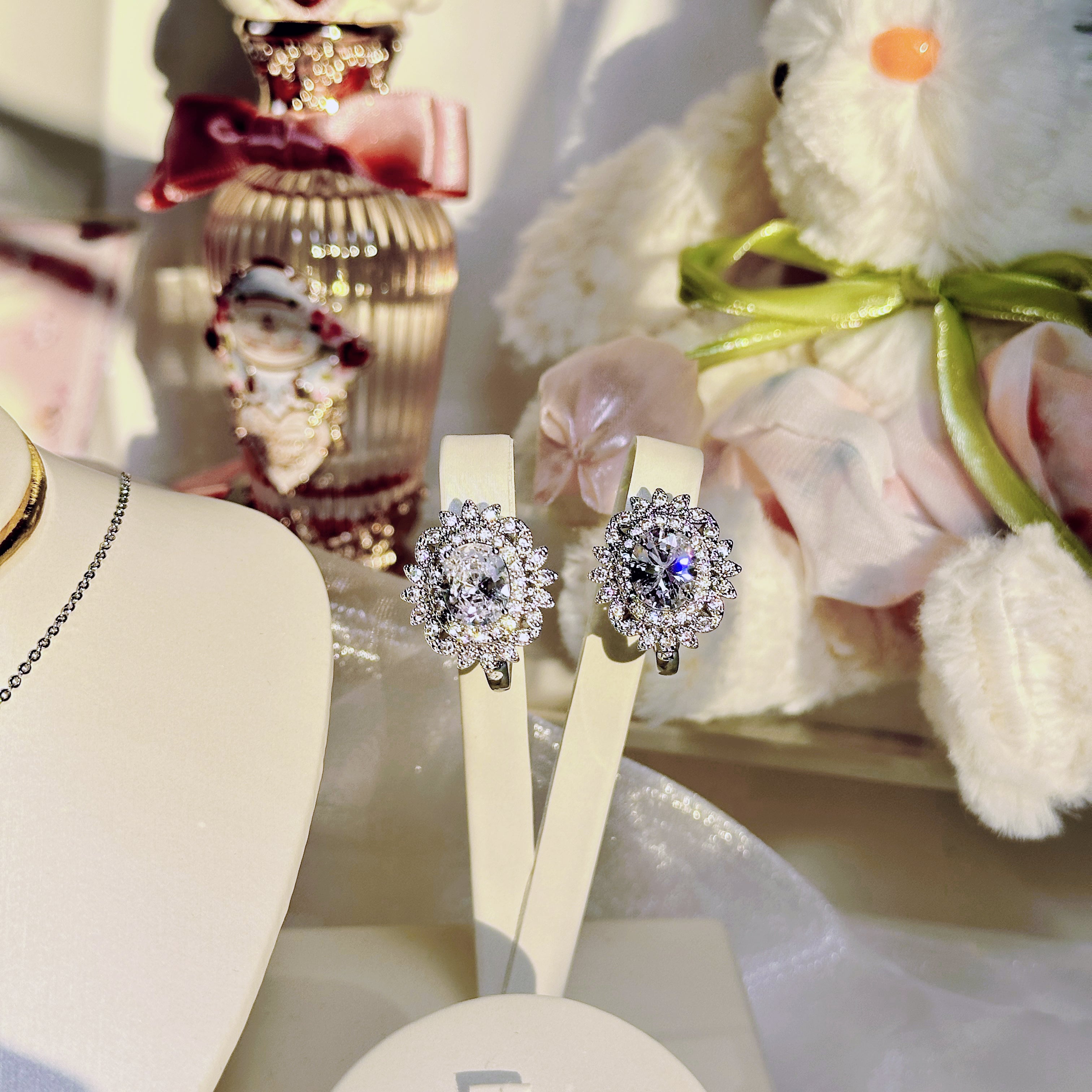 The Eternal Sunflower Duo Set – Necklace & Earrings for Bride & Bridesmaids | Silver/Gold with White/Purple Zirconia