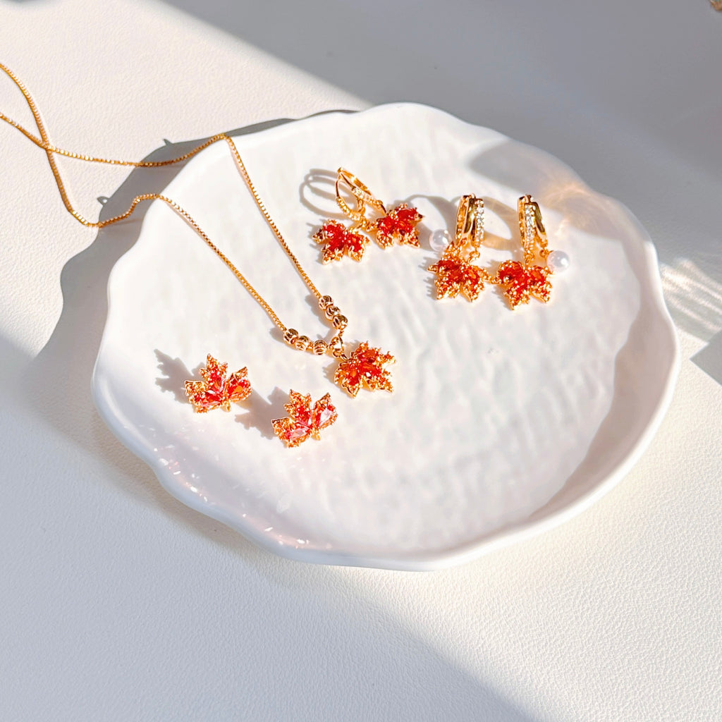 Autumn Maple Leaf Jewelry – Red Zirconia Necklace & Earrings Set | Elegant Fall Accessories