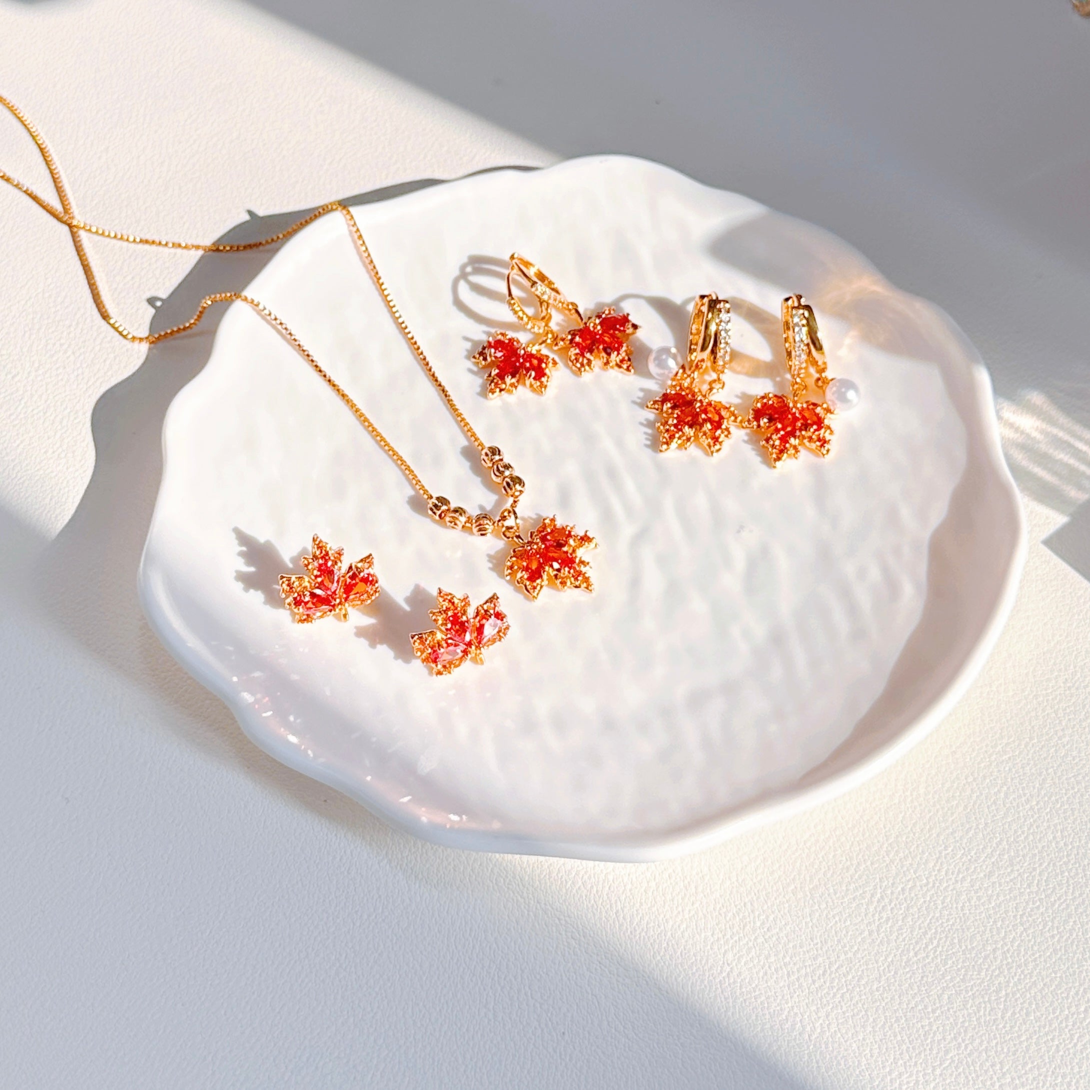 Autumn Maple Leaf Jewelry – Red Zirconia Necklace & Earrings Set | Elegant Fall Accessories