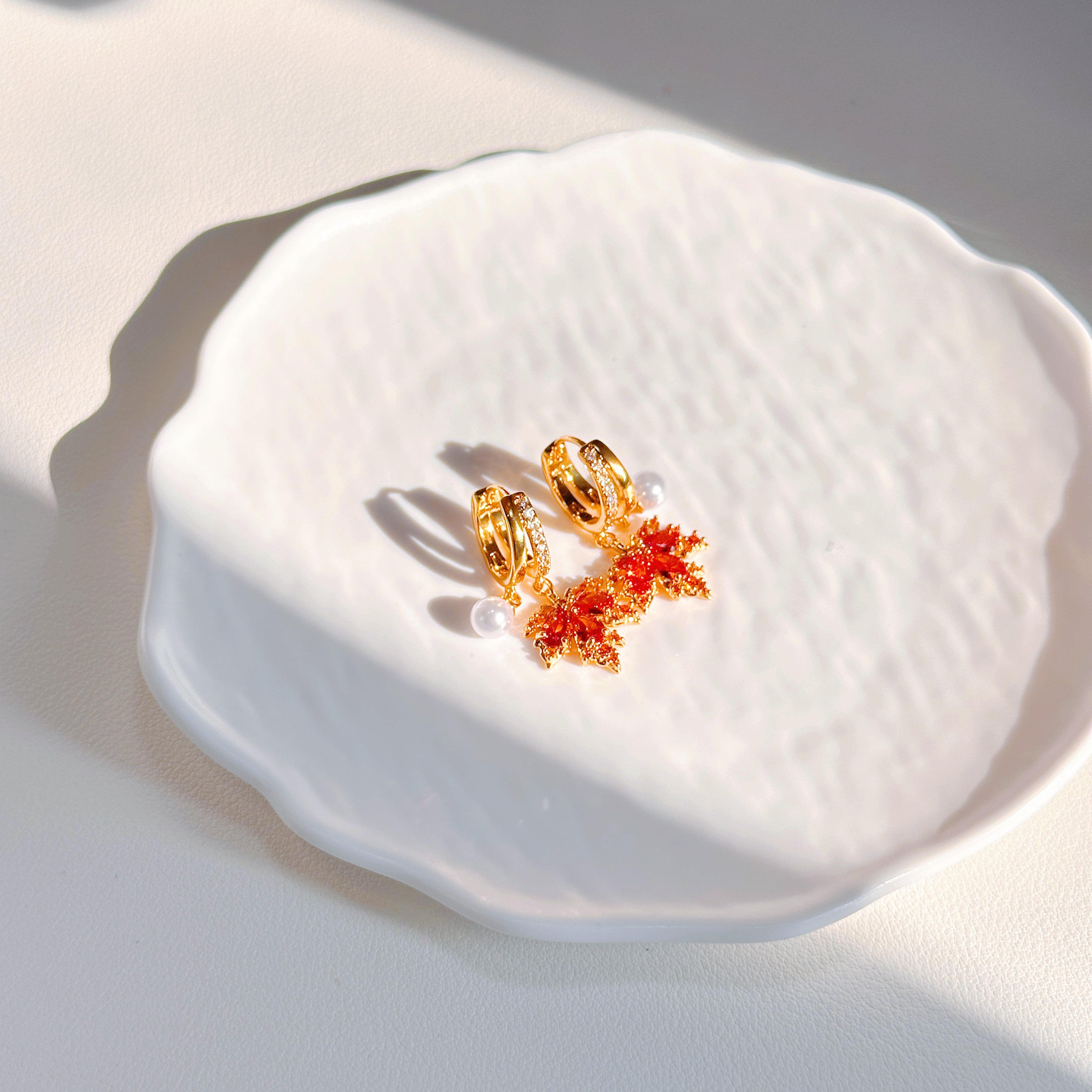 Autumn Maple Leaf Jewelry – Red Zirconia Necklace & Earrings Set | Elegant Fall Accessories