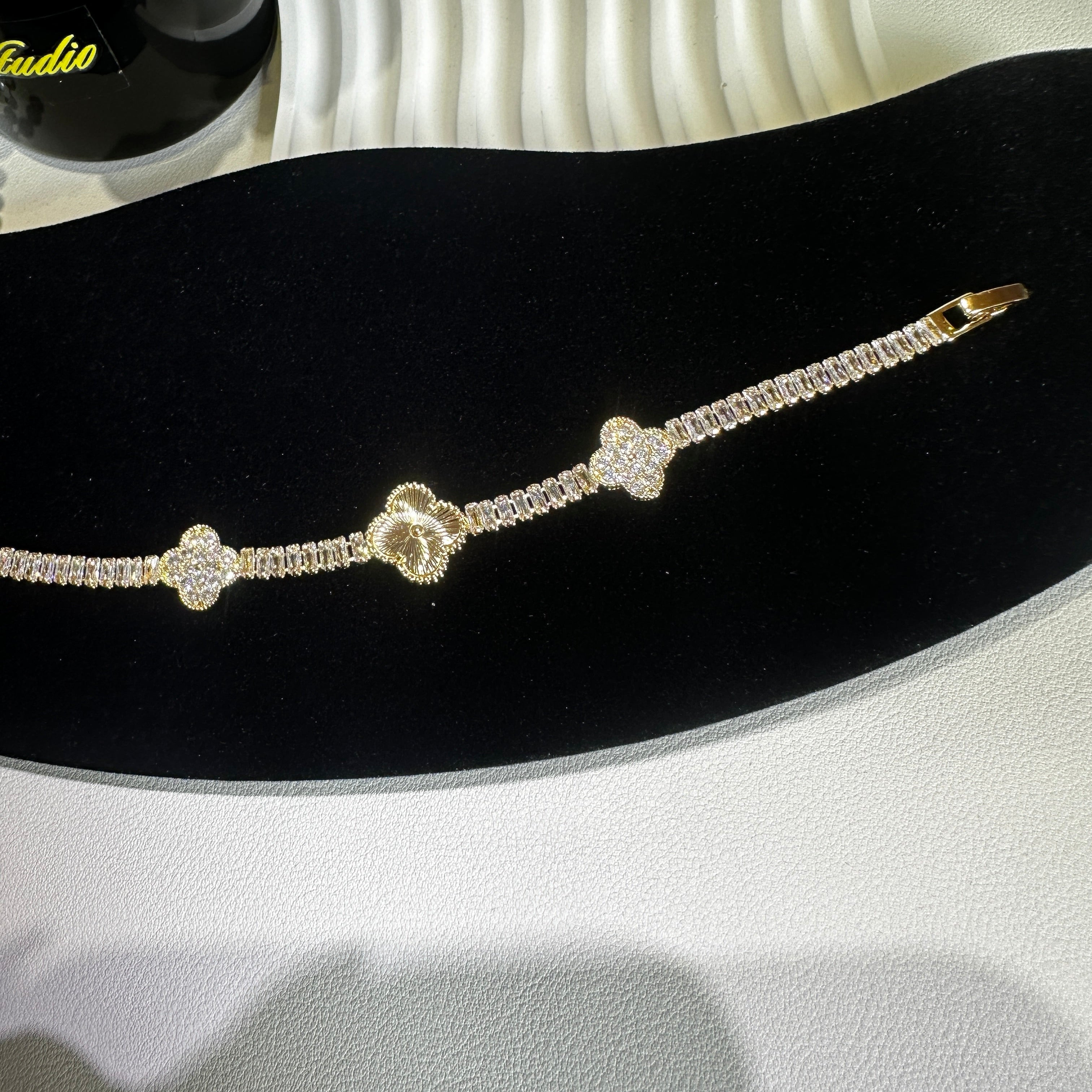 Gold Clover Bracelet - 18.5cm Four Leaf Clover Zirconia Bracelet | Luck & Protection Jewelry - Pale Luna Jewelry