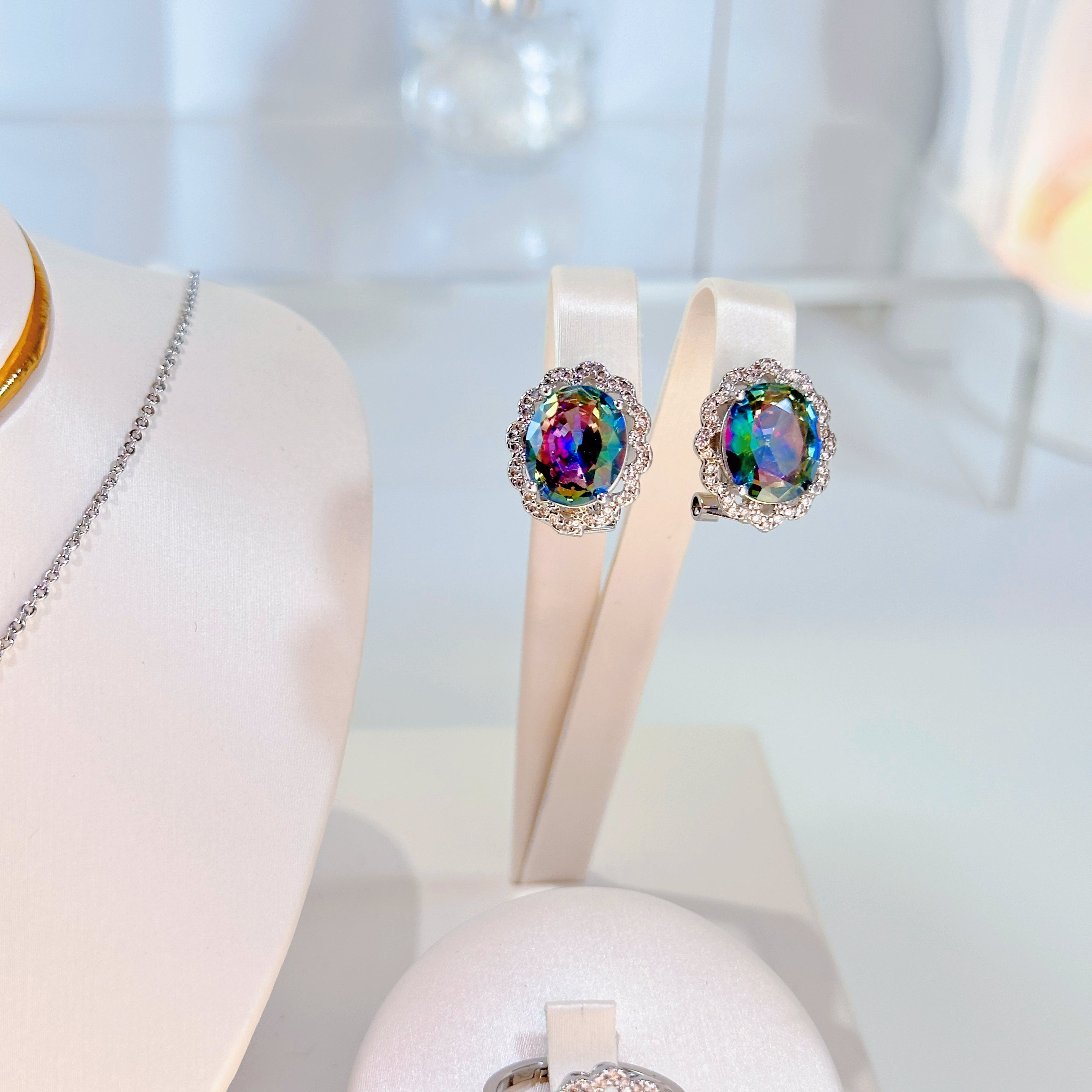 3-Piece Minimalist Jewelry Set - Dainty Gold Necklace, Earrings & Ring Gift Boxed