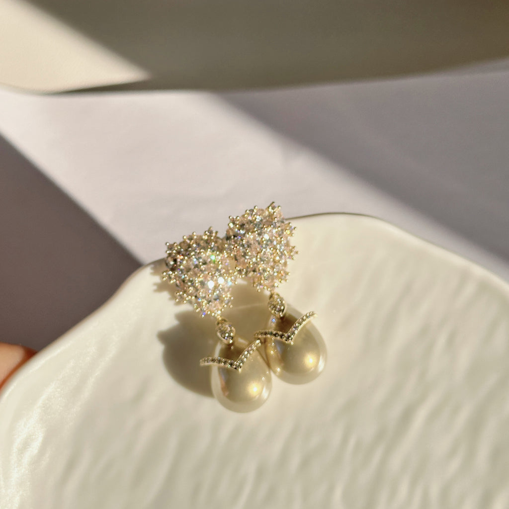 The Champagne Whisper Earrings - Baroque Pearl & Zirconia Décolleté - Pale Luna Jewelry