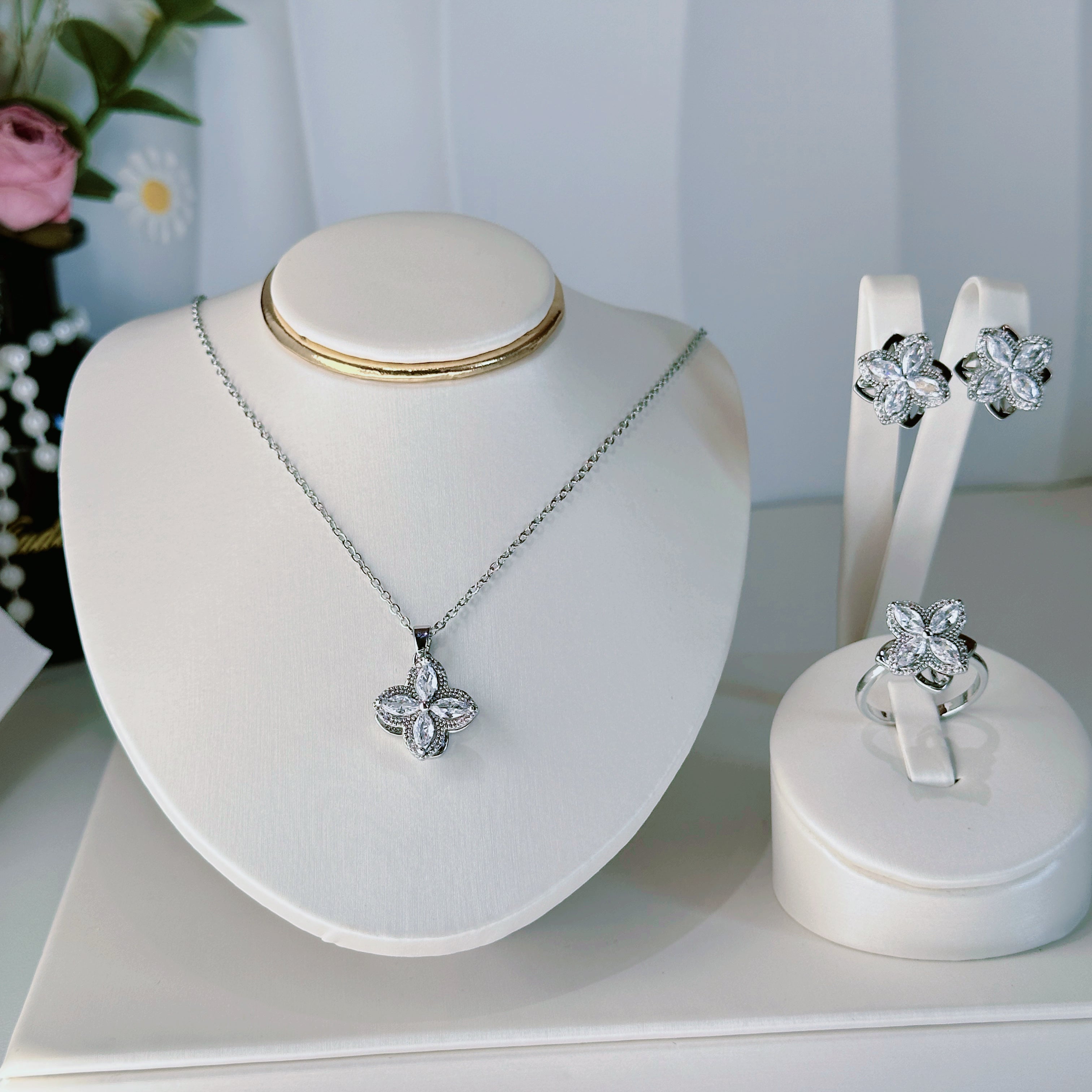 Rotating Four-Petal Flower Jewelry Set - Necklace, Earrings & Ring | “Good Luck Turn” Moving Charm - Pale Luna Jewelry