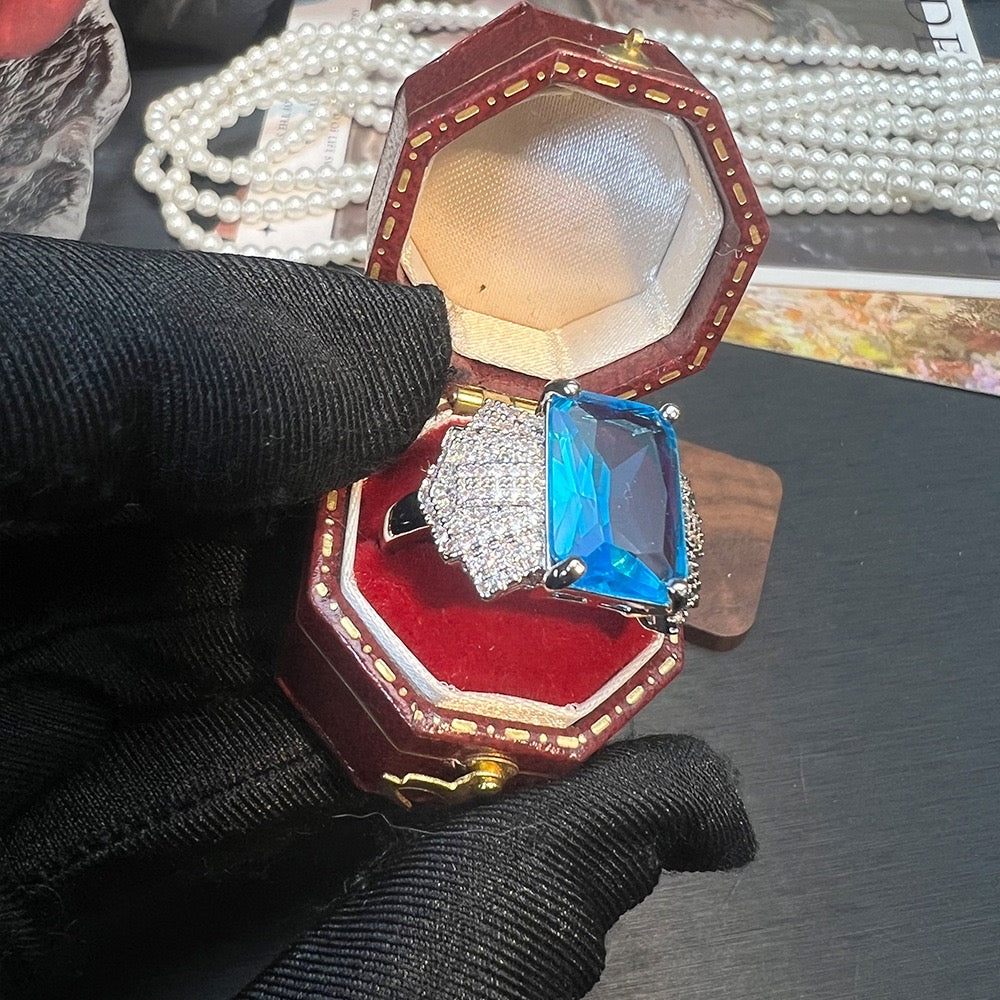 Victorian-Inspired Floral Lace Ring - Adjustable Open Band with CZ & Gem-Cut Detail