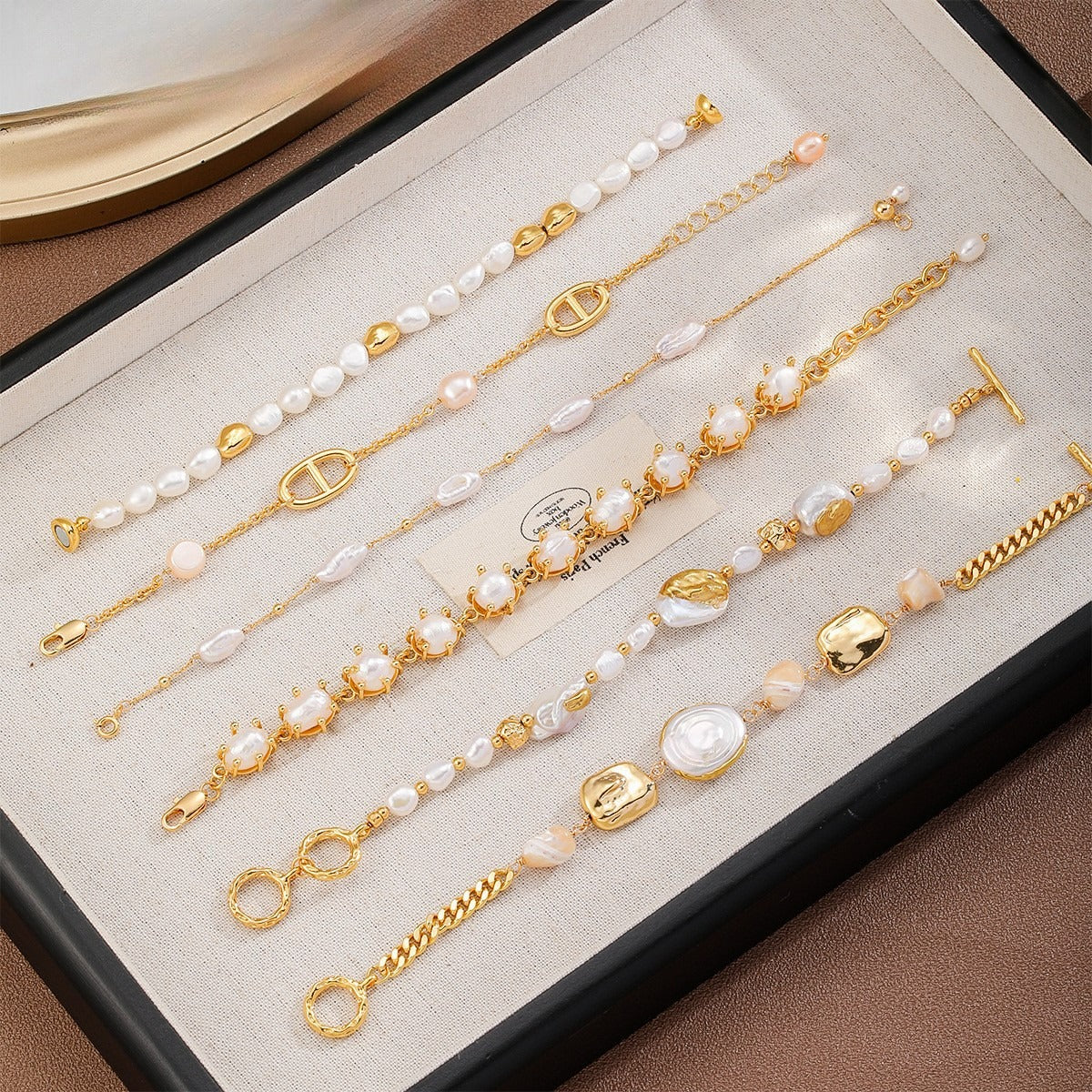 Mixed Material Pearl Bracelet – Freshwater Pearl, Natural Stone & 18K Gold