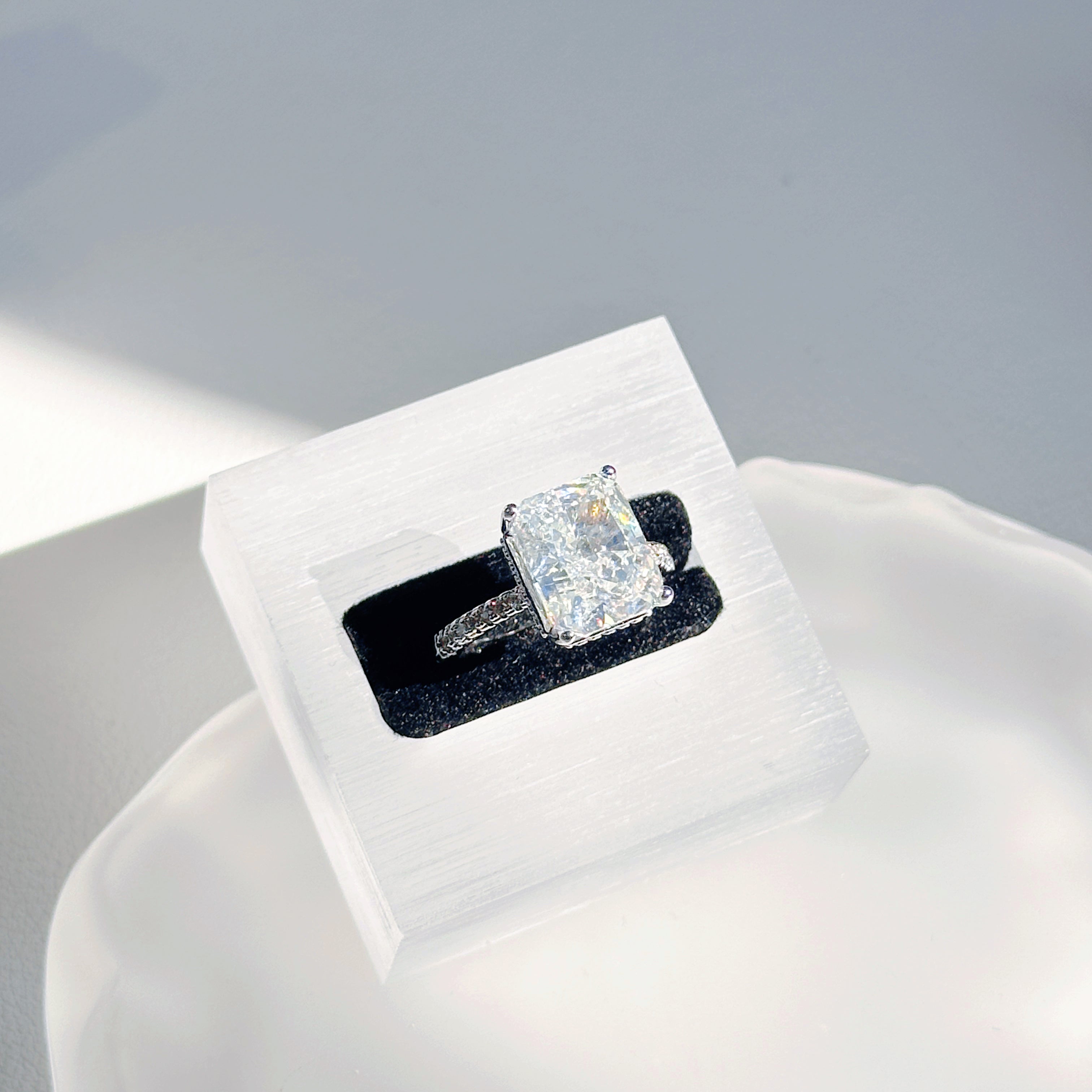 Square Ice-Cut Ring – G-White High Carbon Diamond | Adjustable Open Band