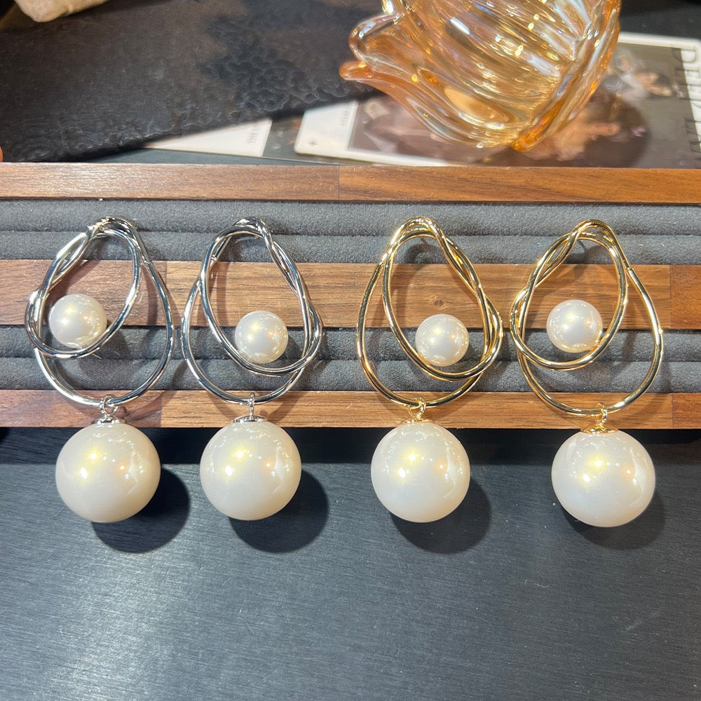 Pale Luna Entwined Pearl: French Vintage Orb & Twist Earrings