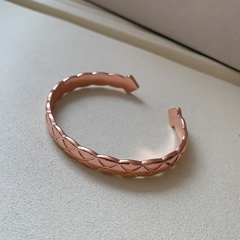 Classic Quilted Open Cuff Bracelet – Lightweight Luxury in 3 Colors