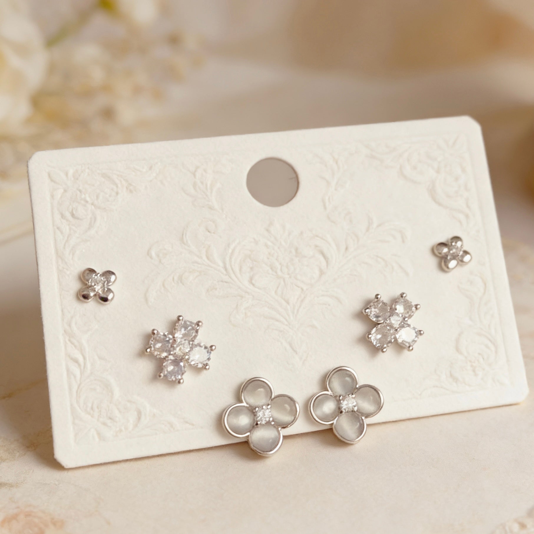 Four-Leaf Bloom Jewelry Set – Adjustable Bracelet, Open Ring, Pendant & Earrings | Gold/Silver