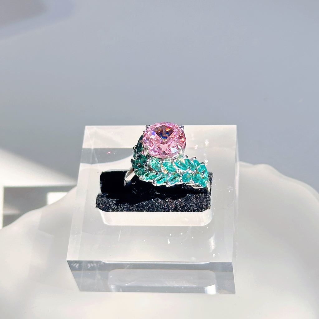 Ice Bloom Ring – Ice-Cut High Carbon Diamond Round Ring | 7 Colors Adjustable