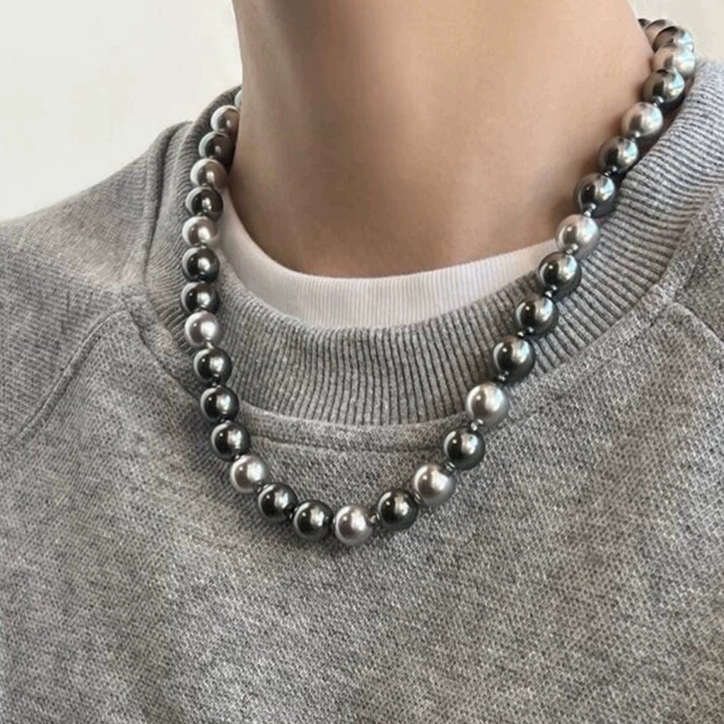 Shadow Gradient · 8-10mm Tahitian Grey Bead Choker