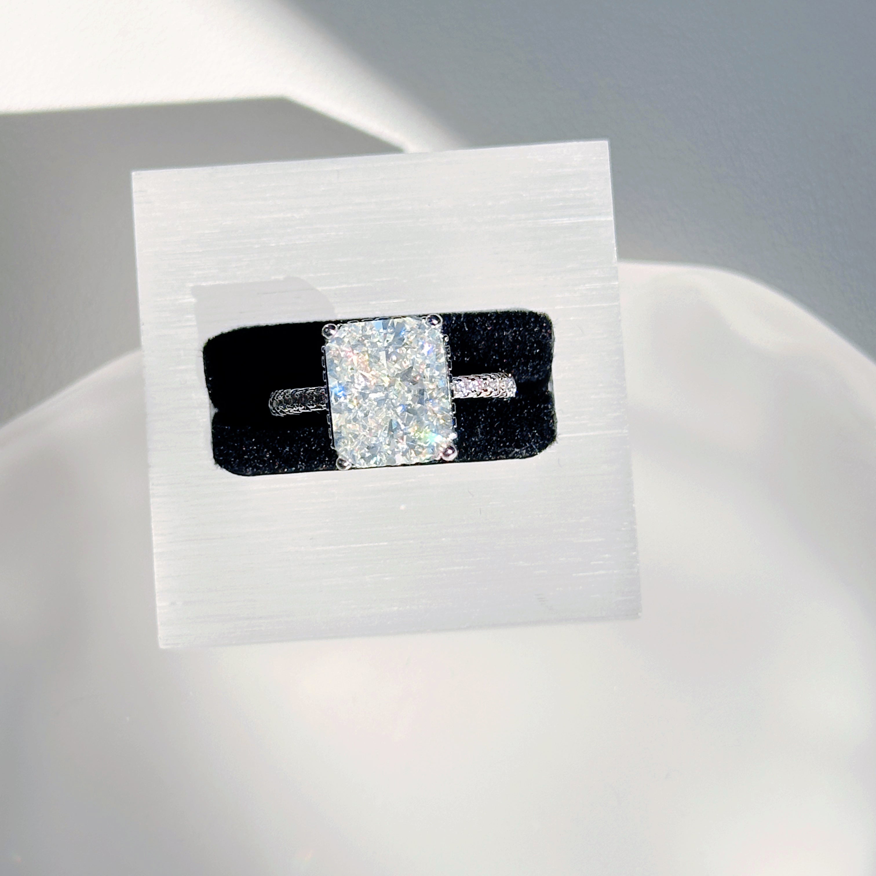 Square Ice-Cut Ring – G-White High Carbon Diamond | Adjustable Open Band