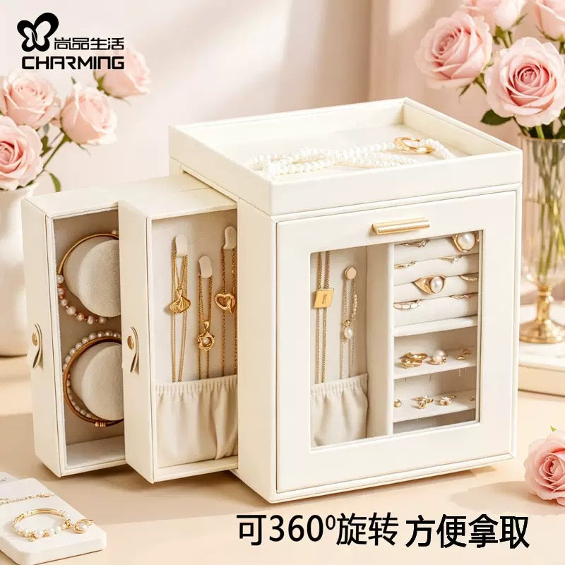 Jewelry box