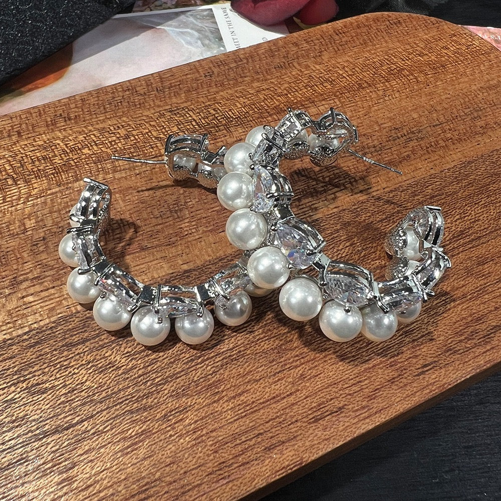 Pale Luna Runway Halo: Pavé Diamond C-Hoop Pearl Earrings | S925 Sterling Silver