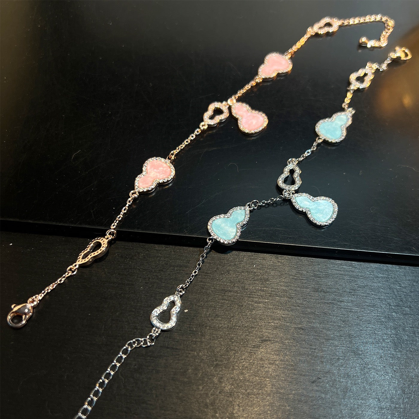 Heart’s Desire Bracelet – Adjustable Pink/Blue Zirconia Love Charm | Everyday Elegance
