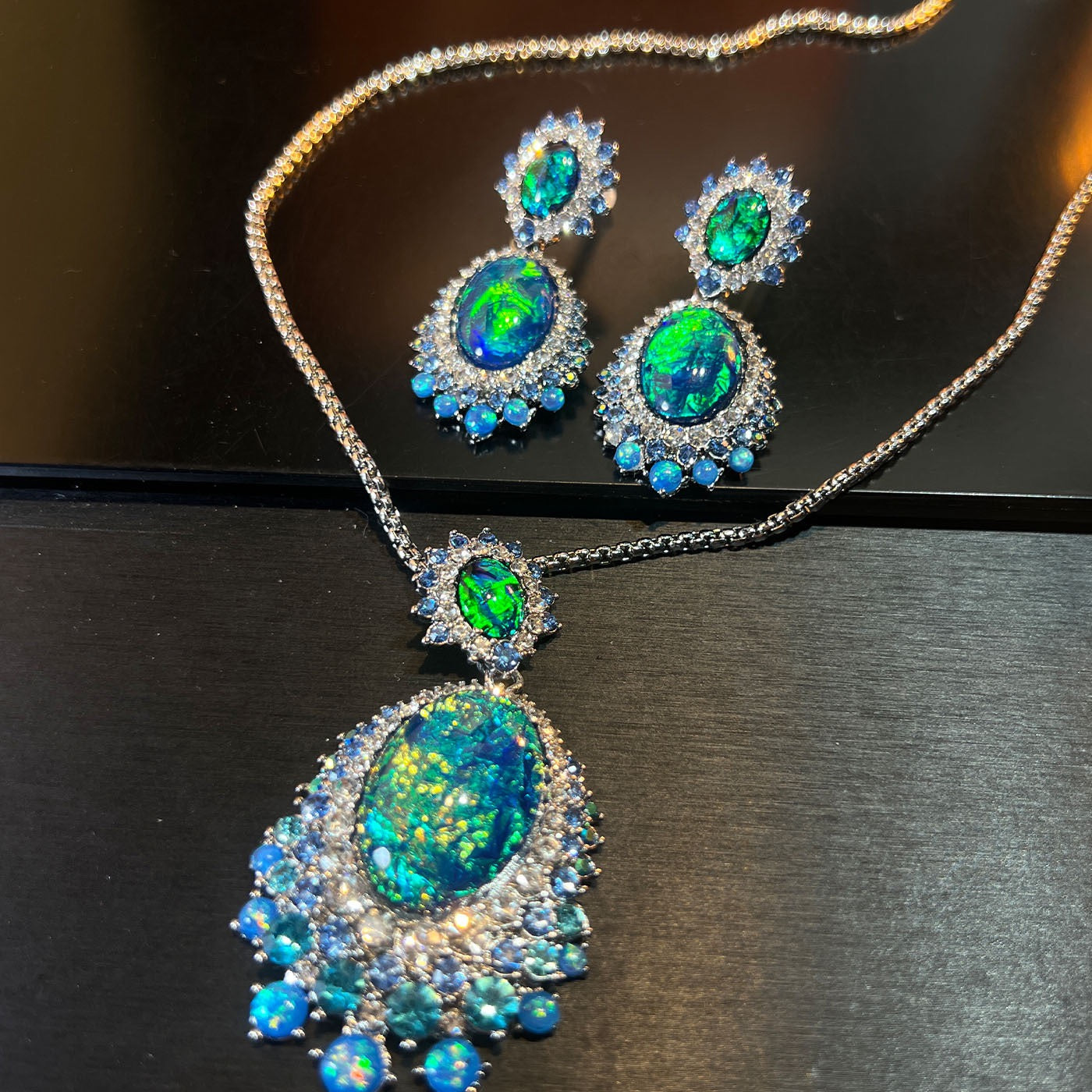 Aurora Opal Set – Iridescent Vintage Jewelry
