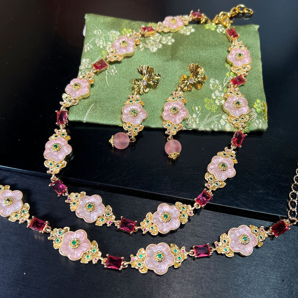 Vintage Floral Set – Necklace, Bracelet & Earrings