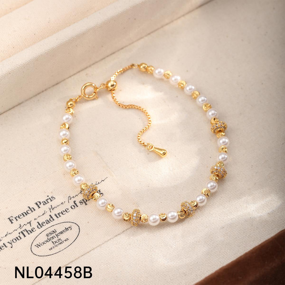 Mixed Material Pearl Bracelet – Freshwater Pearl, Natural Stone & 18K Gold