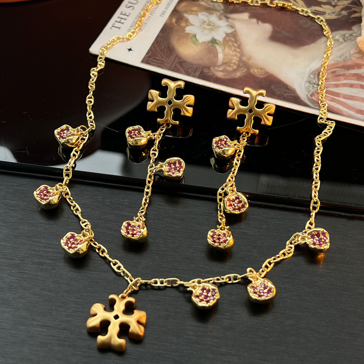Red pomegranate zirconium set niche light luxury fashion personality high sense new trend set