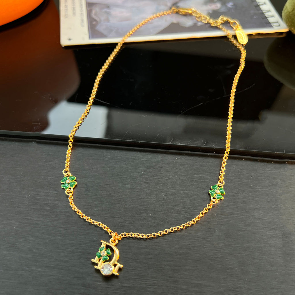 D's new oil dripping flower five-piece set is small, exquisite and elegant