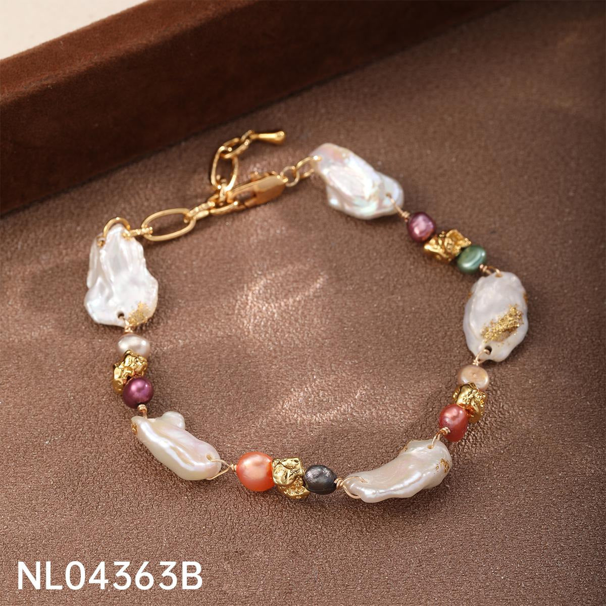 Mixed Material Pearl Bracelet – Freshwater Pearl, Natural Stone & 18K Gold