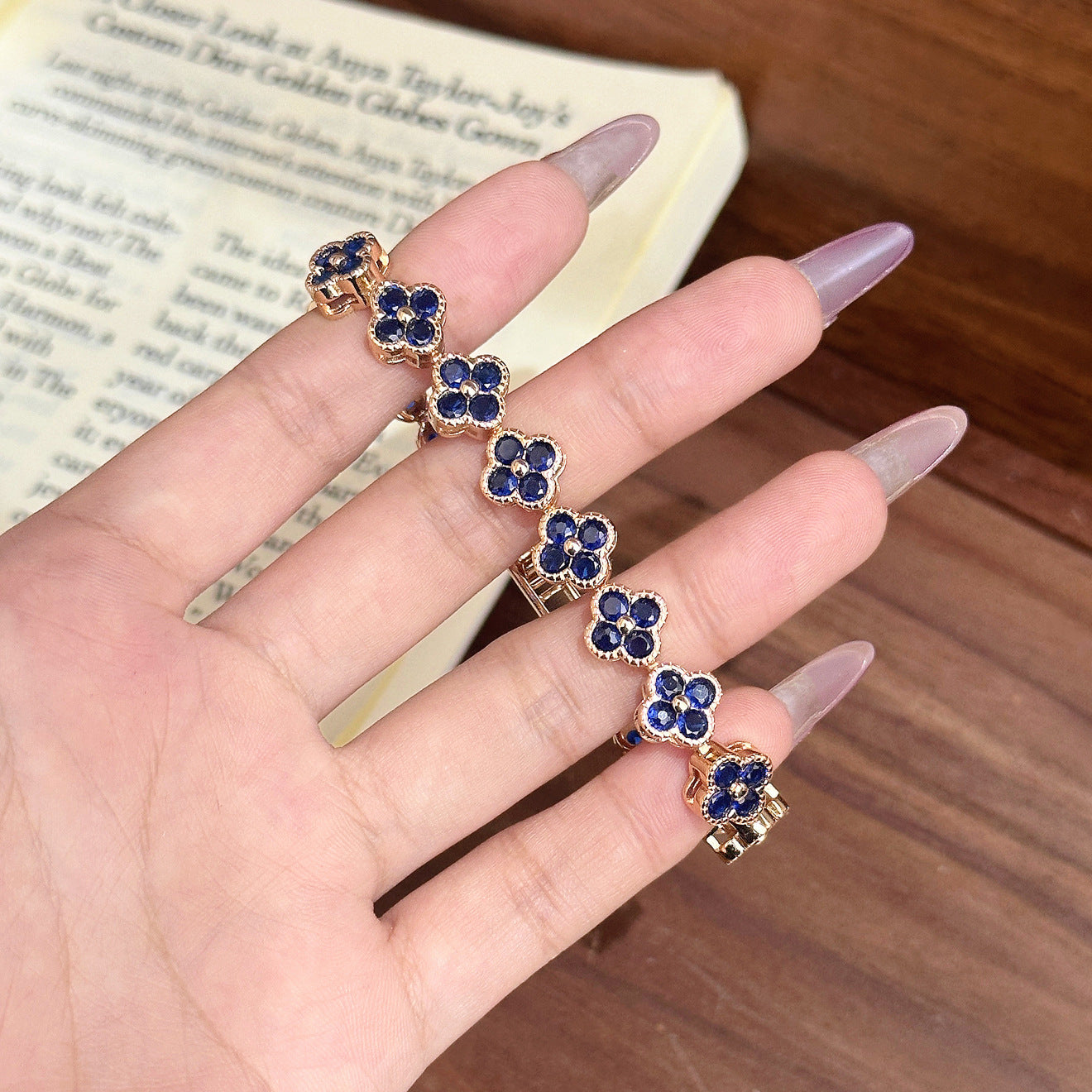 Full Pavé Four‑Leaf Bracelet – 5 Gem Colors, Champagne or White Gold