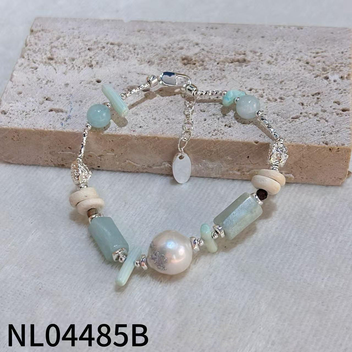 Mixed Material Pearl Bracelet – Freshwater Pearl, Natural Stone & 18K Gold