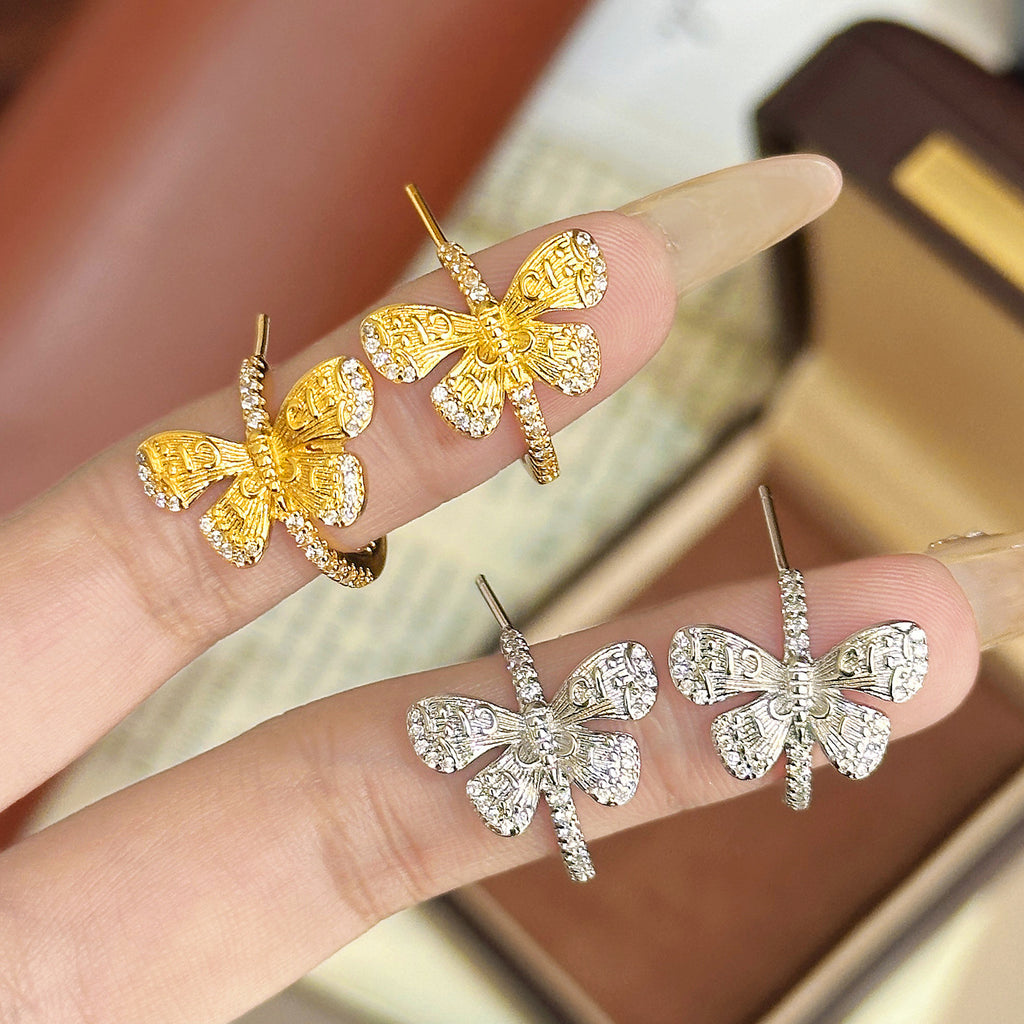 Brushed Circle & Bow C‑Shape Earrings – Gold, White Gold or Champagne