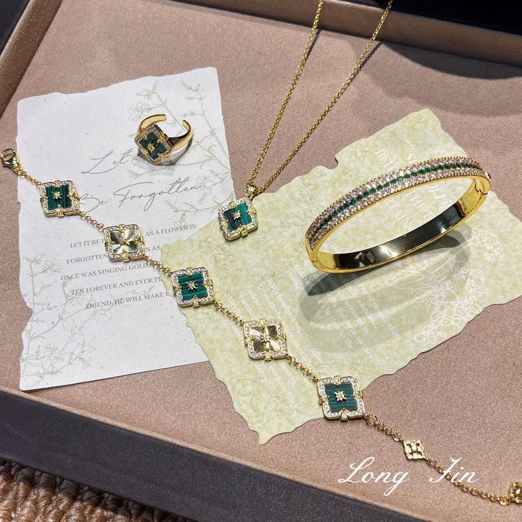 Peacock Green Clover Collection – Vintage Court Flower Jewelry