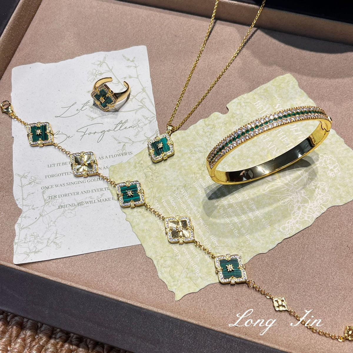 Peacock Green Clover Collection – Vintage Court Flower Jewelry