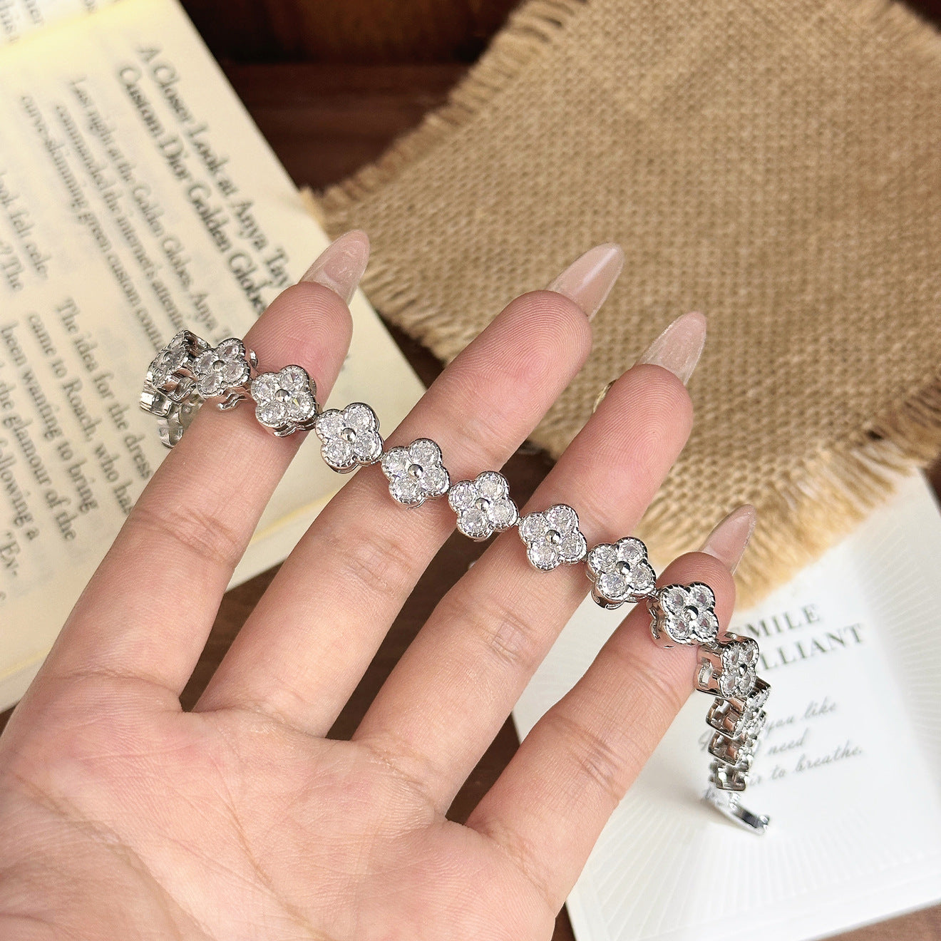 Full Pavé Four‑Leaf Bracelet – 5 Gem Colors, Champagne or White Gold