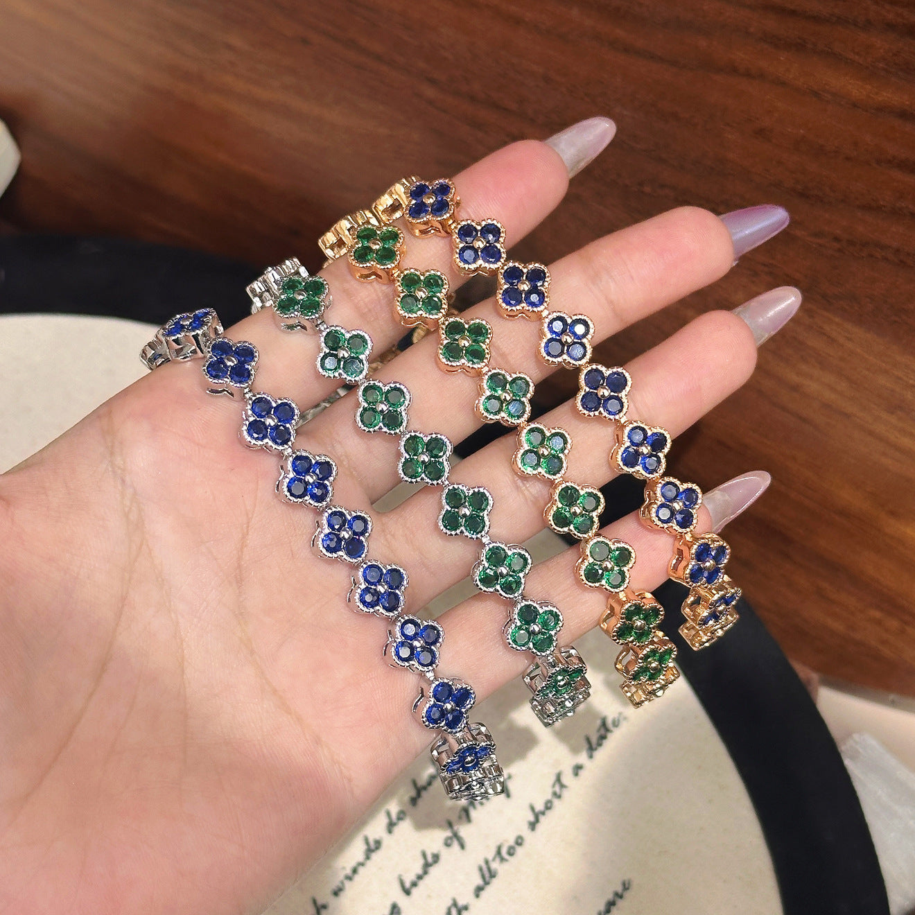 Full Pavé Four‑Leaf Bracelet – 5 Gem Colors, Champagne or White Gold