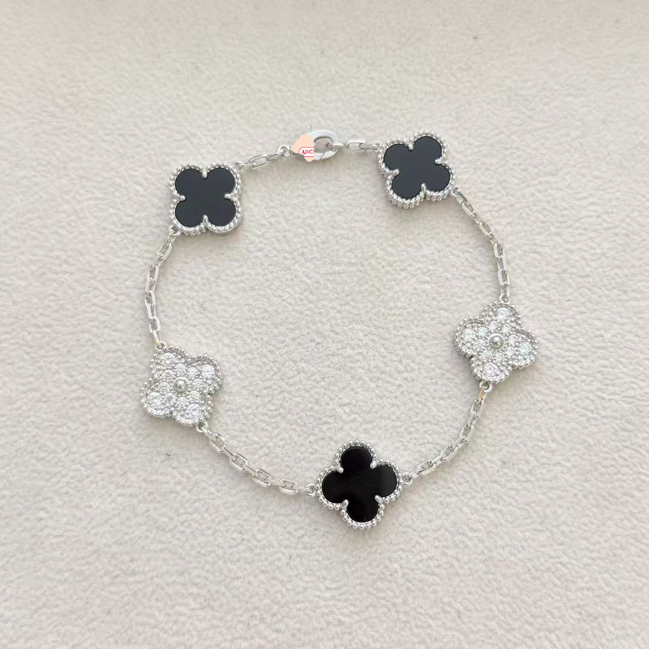 Classic Clover Bracelet – High-End CNC Clasp with Natural Stone Options