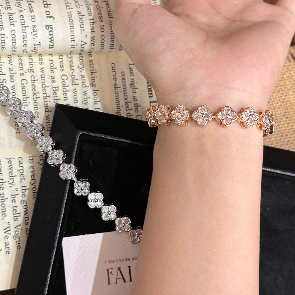 Full Pavé Four‑Leaf Bracelet – 5 Gem Colors, Champagne or White Gold