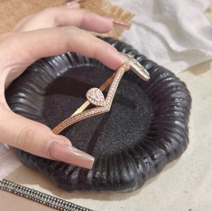 Luxury Brushed Pavé Bracelets – 58 Styles, Champagne Gold