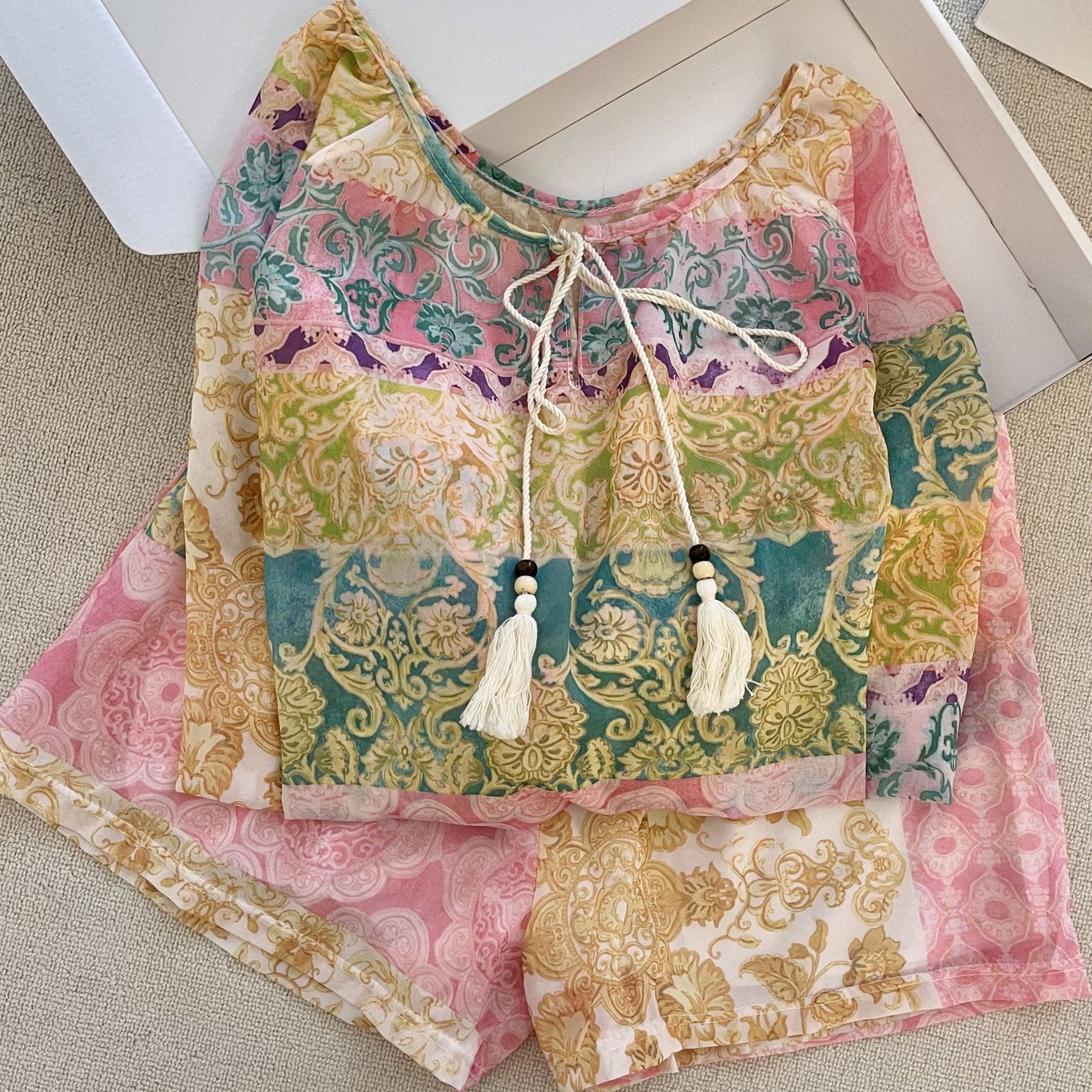 Ethnic Dopamine Short-Sleeve Pajama Set – Colorful Print, Shorts, S-3XL